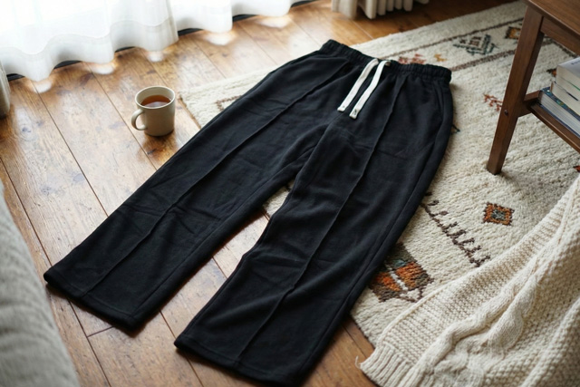 ダークエンジェル裏起毛パンツ「履き心地・素材感」に関する口コミ